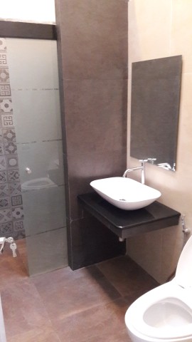 ให้เช่าทาวน์เฮ้าส์ 2 ชั้น ย่านงามวงศ์วาน พื้นที่ 20 ตรว. 2 ห้องนอน เช่า 22,500 บ/ด