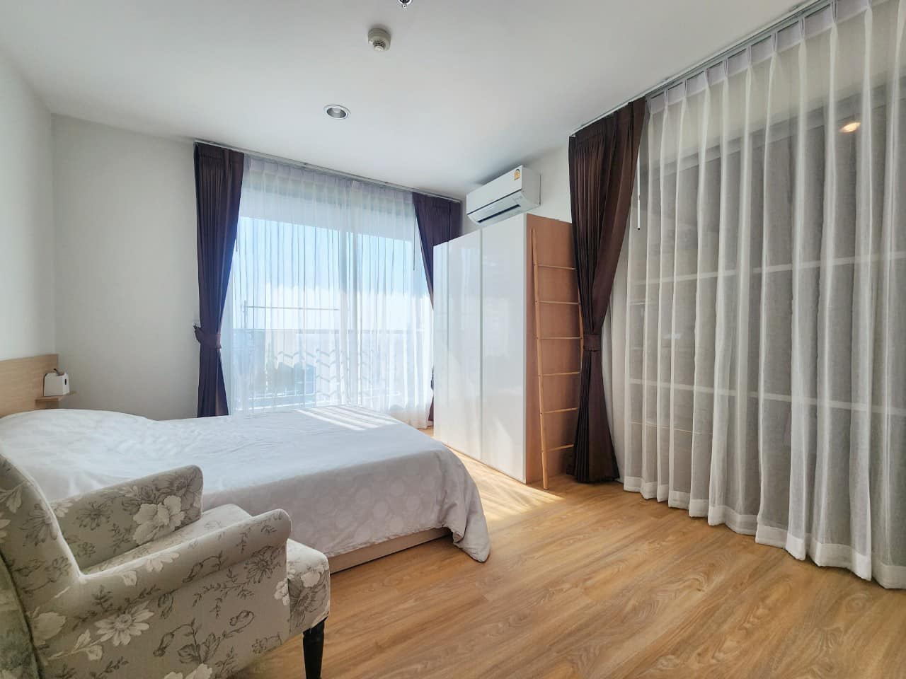 ให้เช่าคอนโด ริทึ่ม รัชดา 45 sq.m. 1 ห้องนอน เช่า 18,000 /เดือน