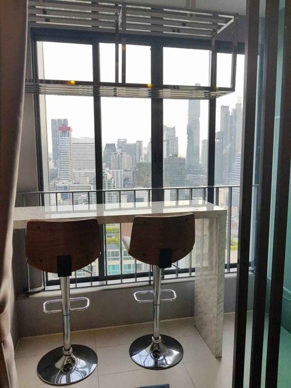 ให้เช่าคอนโดไอดีโอ คิว จุฬา-สามย่านพื้นที่ 33.36 ตร.ม. 1 ห้องนอน เช่า 18,500 บ/ด