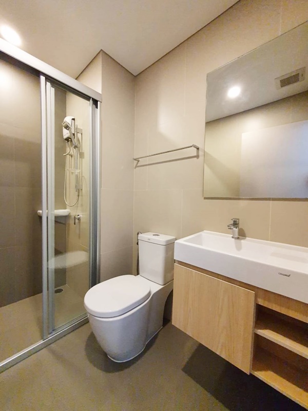 ให้เช่าคอนโด ลุมพินี สวีท เพชรบุรี-มักกะสัน พื้นที่ 40.5 ตรม. 2 ห้องนอน เช่า 25,000 บ/ด