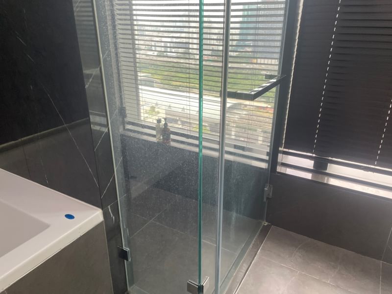 ให้เช่าคอนโด ดิ เอส แอท สิงห์ คอมเพล็กซ์ 75 ตร.ม. 2 ห้องนอน เช่า 60,000 บ/ด