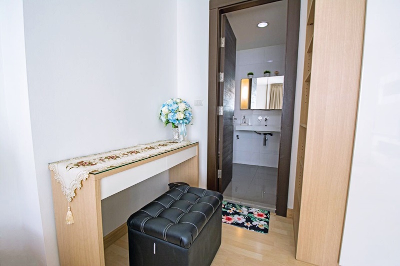 ให้เช่าคอนโด ริทึ่ม รัชดา พื้นที่ 45.49 ตร.ม. 1 ห้องนอน เช่า 20,000 บ/ด