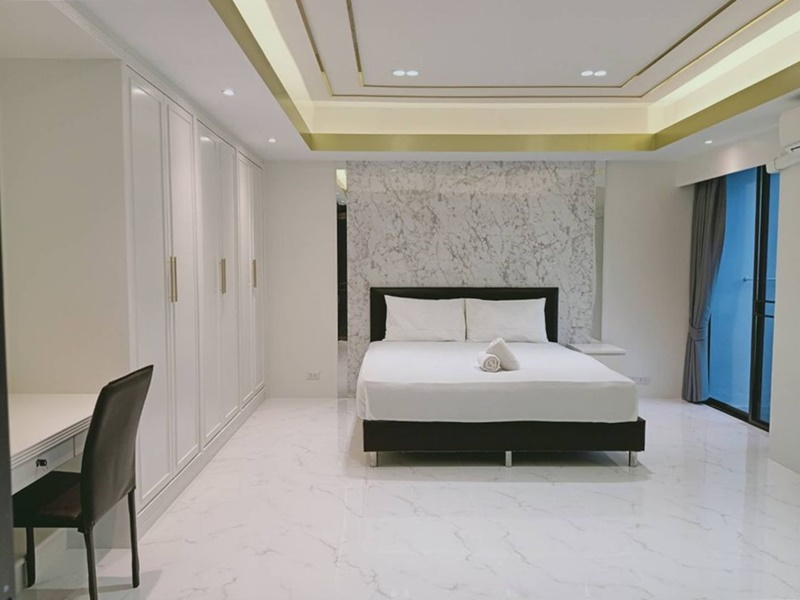 ให้เช่าคอนโด เดอะ วอเตอร์ฟอร์ด คอนโดมิเนียม 193.35 ตรม. 2 ห้องนอน เช่า 55,000 บ/ด