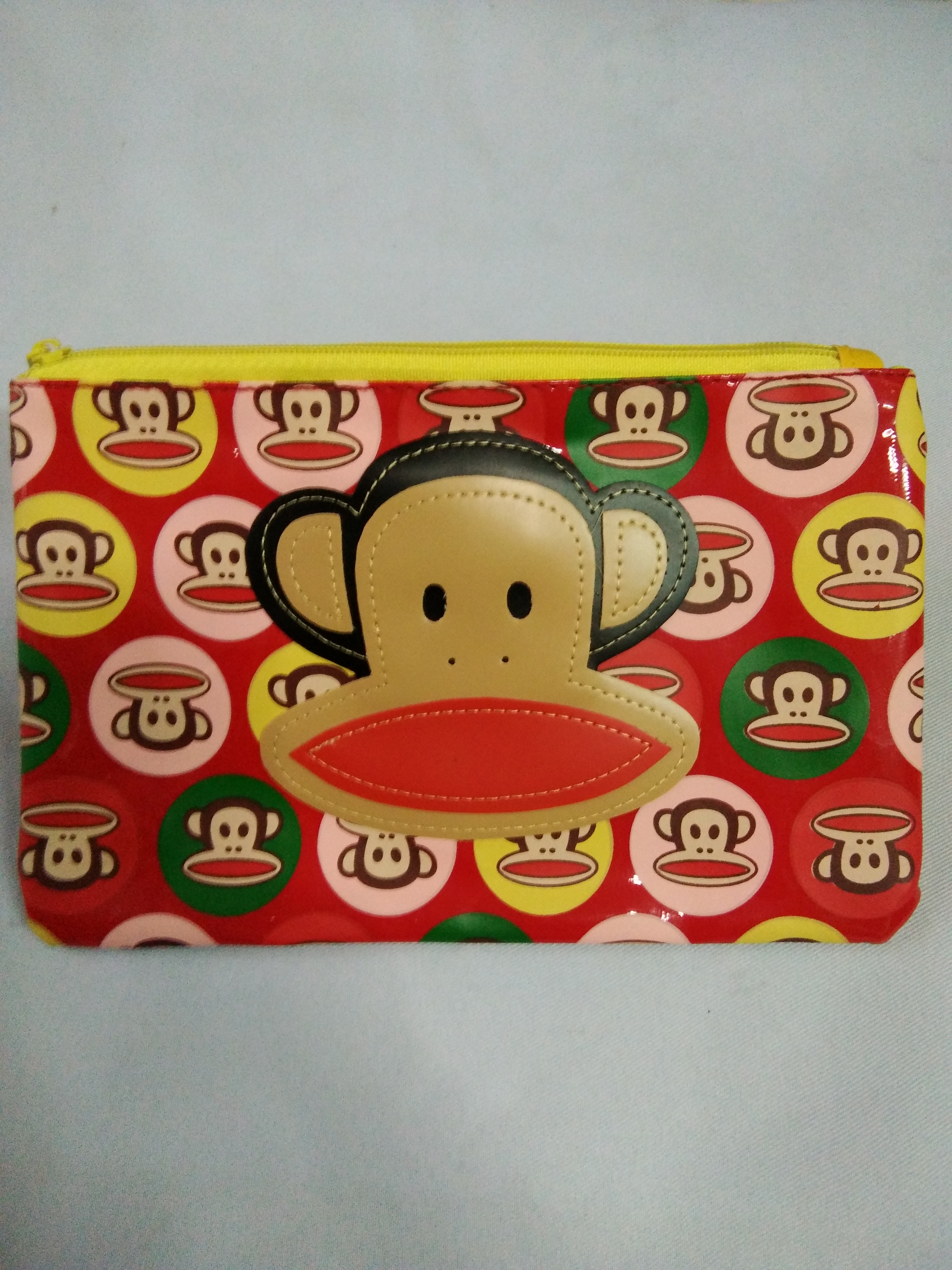 กระเป๋า ใส่เครื่องสำอางค์ 2 ช่อง Paul Frank ขนาด 12.5 x 19 cm