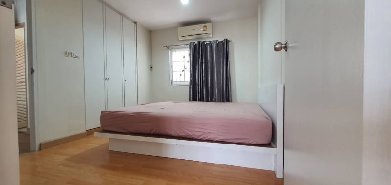 ขาย/ให้เช่าทาวน์เฮ้าส์ 2 ชั้น ย่านอ่อนนุช 40 22 ตรว. เช่า 23,000 บ/ด ขาย 3.5 ลบ.