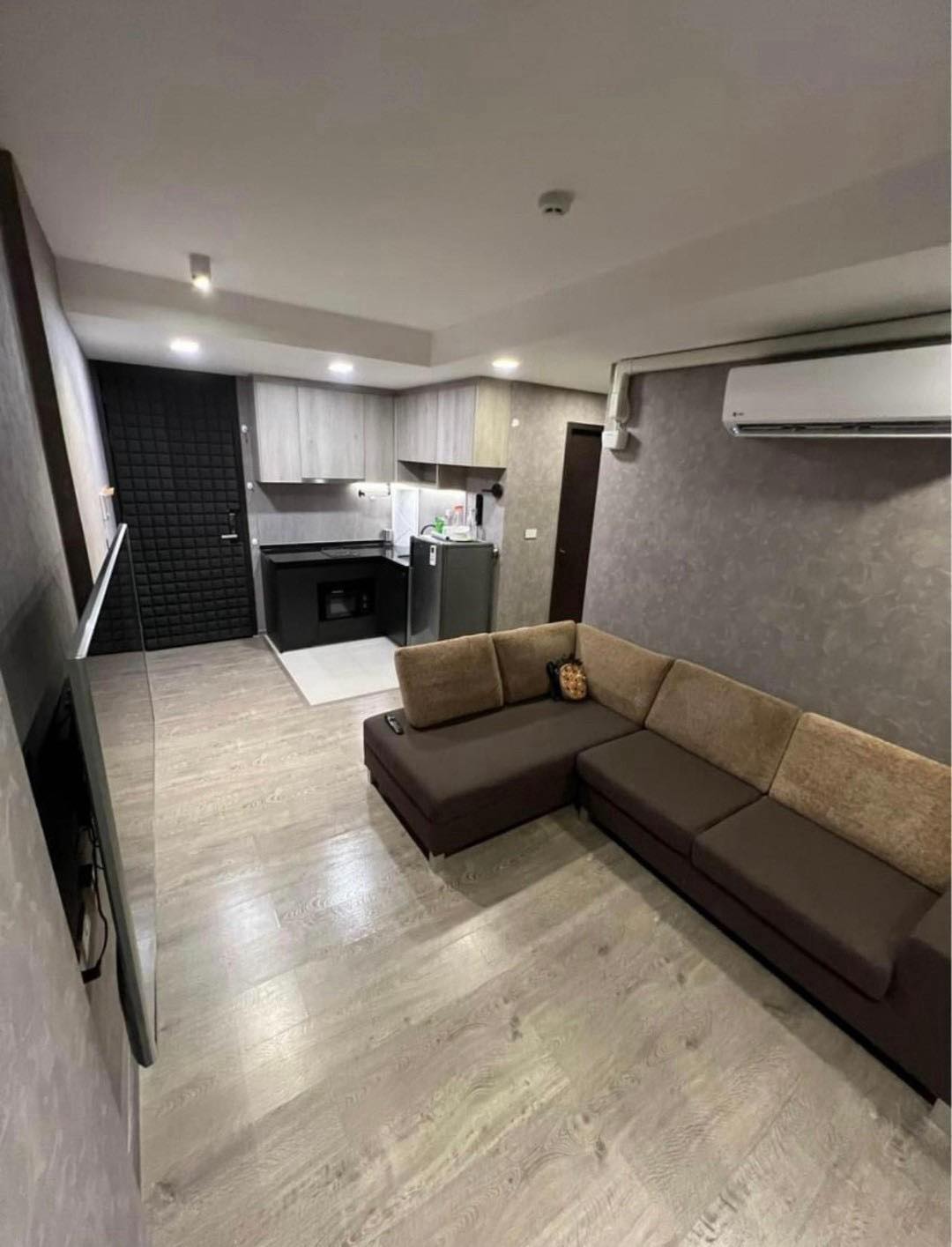 ให้เช่าคอนโด ลิสส์ รัชโยธิน พื้นที่ 50 ตร.ม 2 ห้องนอน ราคา 25,900 บาท/เดือน