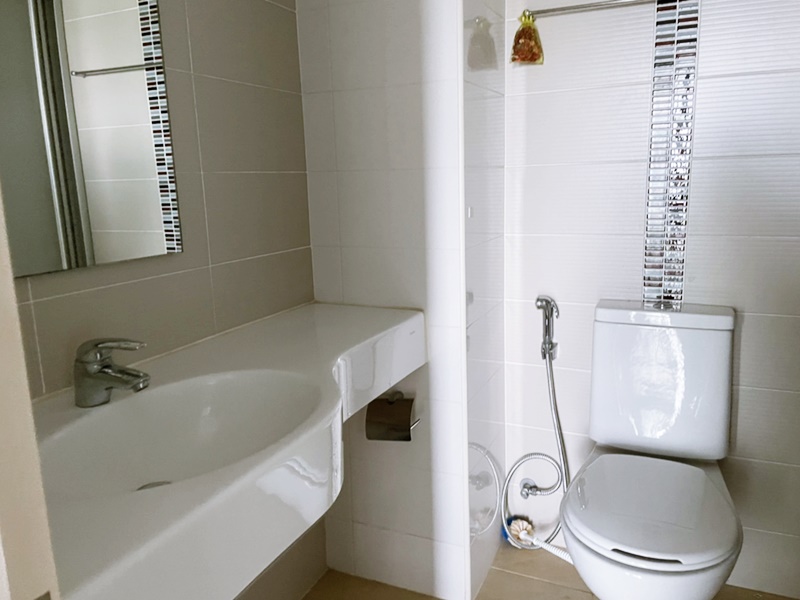 ให้เช่าคอนโด ลุมพินี เพลส พระราม 9 พื้นที่ 34 ตร.ม. 1 ห้องนอน