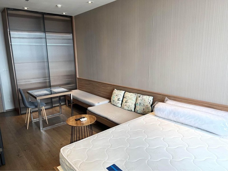 ให้เช่าคอนโด พาร์ค 24 พื้นที่ 28 ตร.ม. สตูดิโอ เช่า 18,000 บ/ด