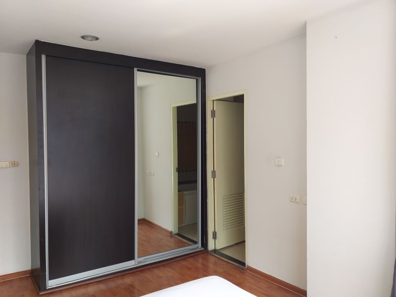 ให้เช่าคอนโด เดอะ แคปิตอล สุขุมวิท 30/1 พื้นที่ 140 ตร.ม. 2 ห้องนอน เช่า 57,000 บ/ด