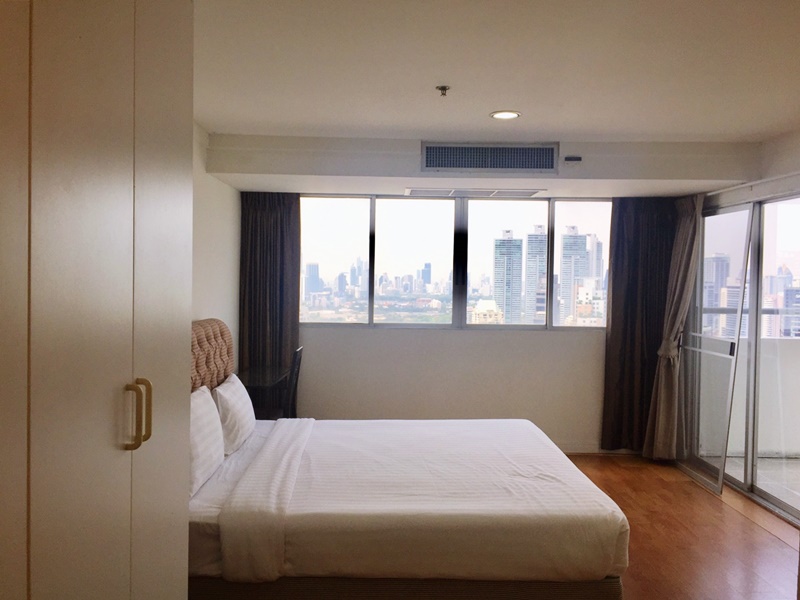 ให้เช่าคอนโด เดอะ วอเตอร์ฟอร์ด ไดมอนด์ 146 ตรม. 3 ห้องนอน เช่า 44,700 บ/ด