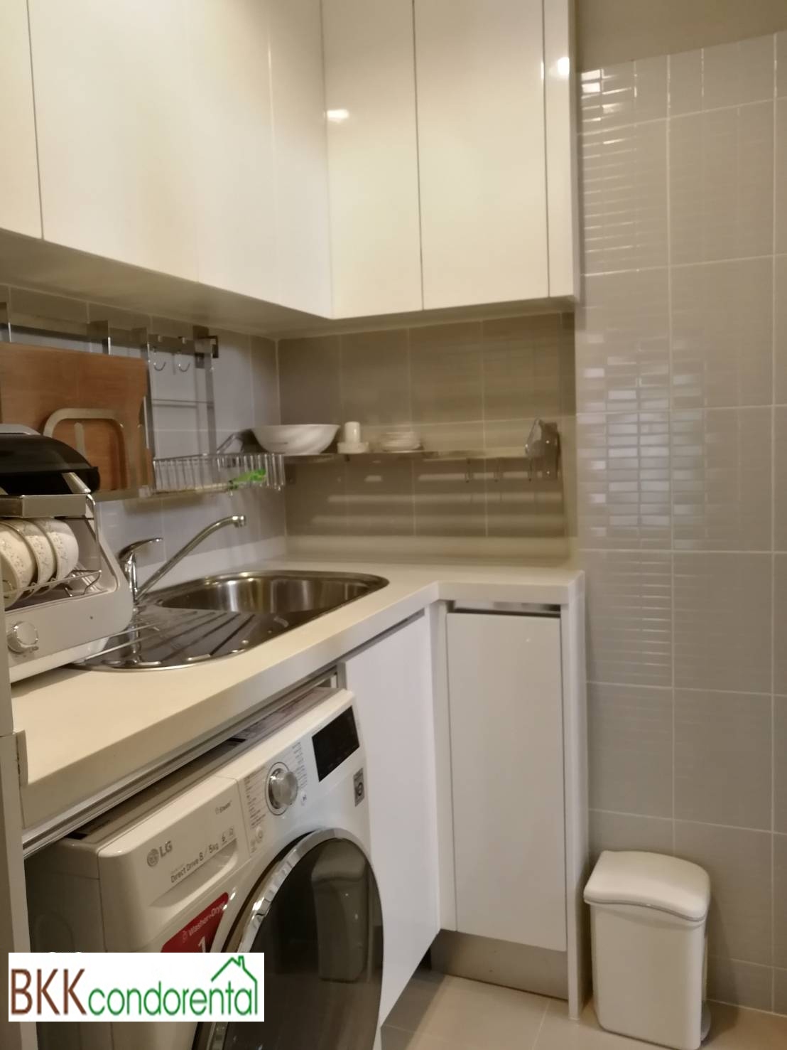 ให้เช่าคอนโด เบลล์ แกรนด์ พระราม 9 พื้นที่ 108 ตร.ม. 3 ห้องนอน เช่า 90,000 บ/ด