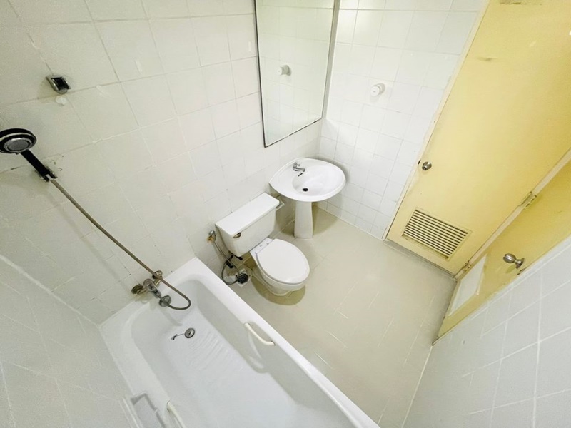 ให้เช่าคอนโด เดอะ วอเตอร์ฟอร์ด พระราม 4 พื้นที่ 108 ตร.ม. 1 ห้องนอน เช่า 18,500 บ/ด