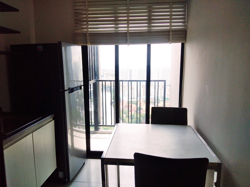 ให้เช่าคอนโด เดอะ เบส พาร์ค เวสต์ พื้นที่ 26 ตร.ม. 1 ห้องนอน เช่า 11,000 บ/ด