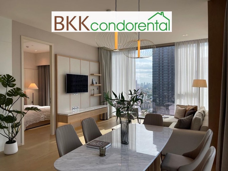 ให้เช่าคอนโด เดอะ สแตรนด์ ทองหล่อ พื้นที่ 91 ตร.ม. 2 ห้องนอน. เช่า 120,000 บ/ด