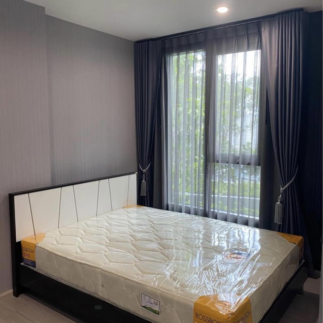 ให้เช่า เดอะ พาร์คแลนด์ เพชรเกษม 56 30 ตร.ม 1 ห้องนอน ราคา 13,000 บาท/เดือน