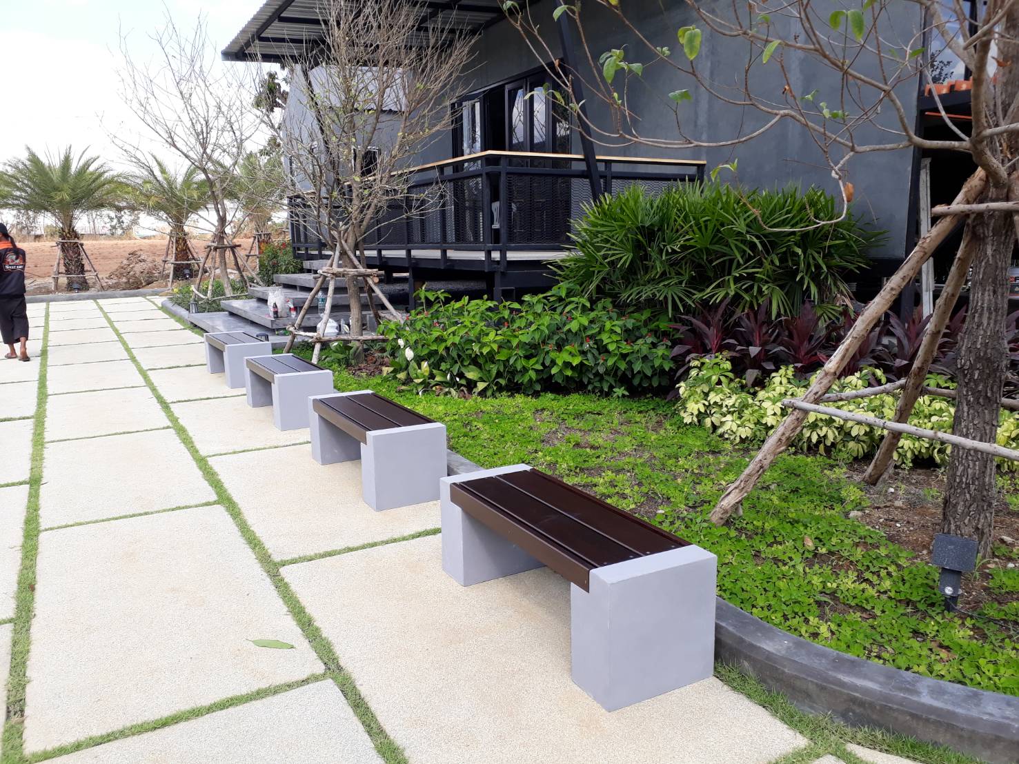 ม้านั่งสนาม บล็อคระแนงเรียบ ไม้ไฟเบอร์ซีเมนต์ สีไม้โอ๊ค BLK0201-120-O