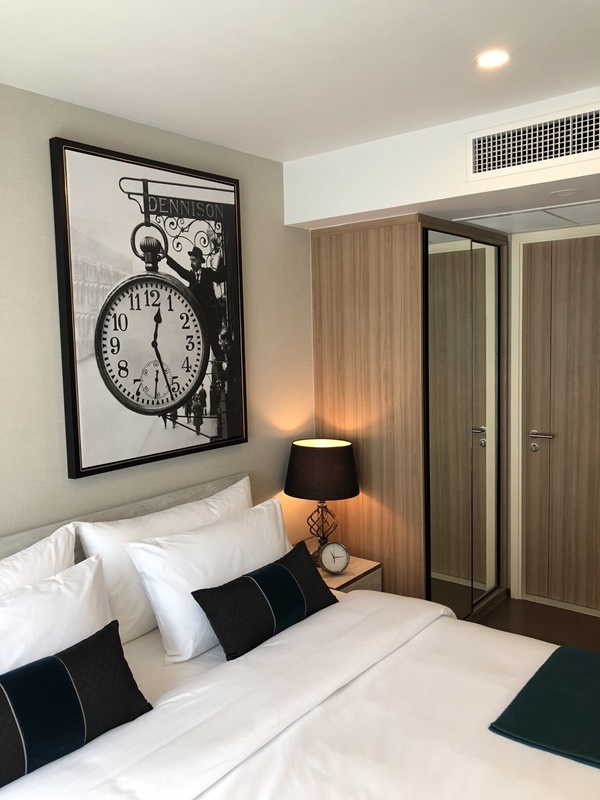 ขาย/ให้เช่า ณ วรา เรสซิเดนซ์ พื้นที่ 45 ตร.ม. 1 ห้องนอน เช่า 34,000 บ/ด ขาย 11.5 ล้านบาท