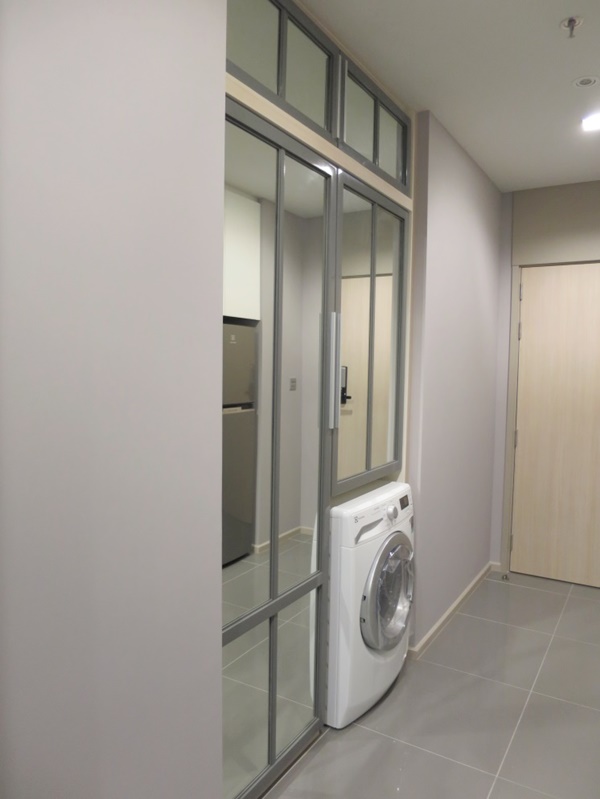 ขายคอนโด เอ็ม ทองหล่อ 10 พื้นที่ 57.5 ตร.ม. 2 ห้องนอน ขาย 11 ล้านบาท