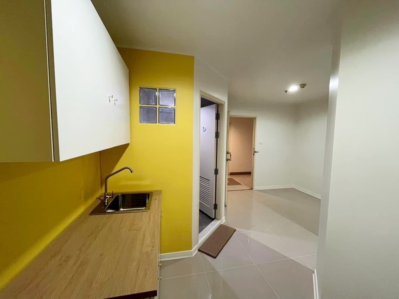 ให้เช่าลุมพินี คอนโดทาวน์ รามอินทรา-นวมินทร์ พื้นที่ 25 ตร.ม. 1 ห้องนอน เช่า 6,500 บ/ด