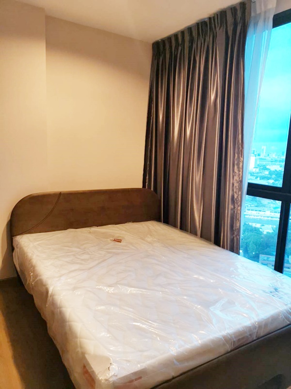 เช่าคอนโด เดอะ ทรี อินเตอร์เชนจ์ พื้นที่ 29 ตร.ม. สตูดิโอ เช่า 8,500 บาท/เดือน