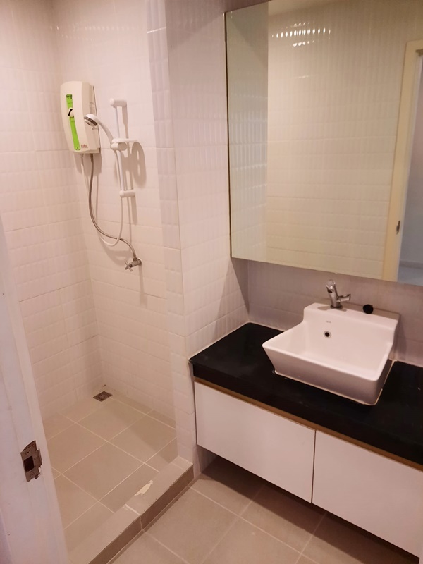 ให้เช่าคอนโด แลนด์มาร์ค เรสซิเดนท์ พื้นที่ 31 ตร.ม. ห้องสตูดิโอ เช่า 5,500 บ/ด