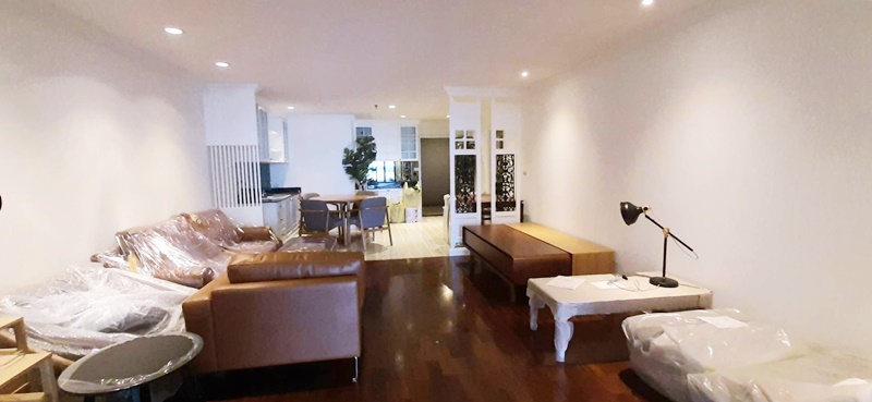 ขายคอนโด สเตท ทาวเวอร์ คอนโดมิเนียม 88.52 ตรม. 1 ห้องนอน ขาย 7.6 ล้านบาท