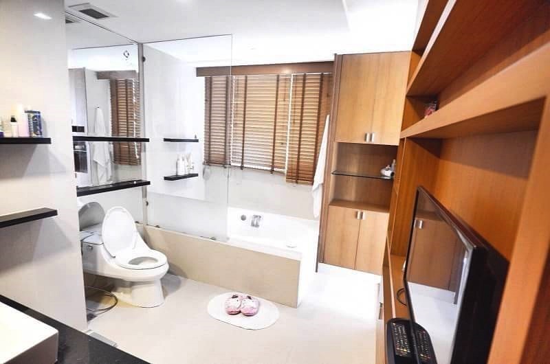 ขายคอนโด สุขุมวิท ซิตี้ รีสอร์ท พื้นที่ 96.25 ตร.ม. 2 ห้องนอน ขาย 10.5 ล้านบาท