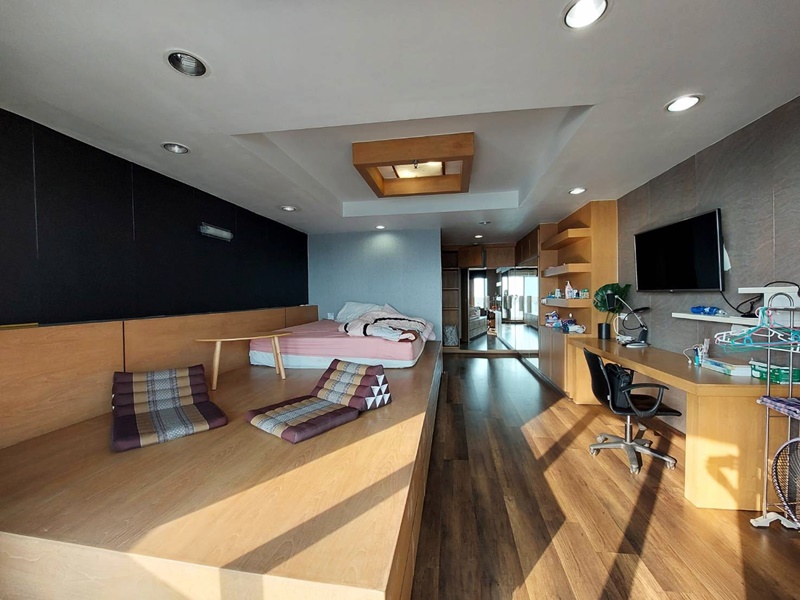 ให้เช่าคอนโด สเตท ทาวเวอร์ คอนโดมิเนียม พื้นที่ 68.23 ตรม. 1 ห้องนอน เช่า 20,000 บ/ด