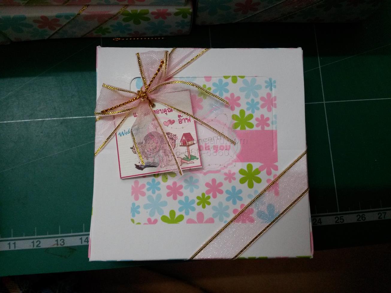 กล่องกระดาษโน๊ตลายดอกไม้สีหวาน