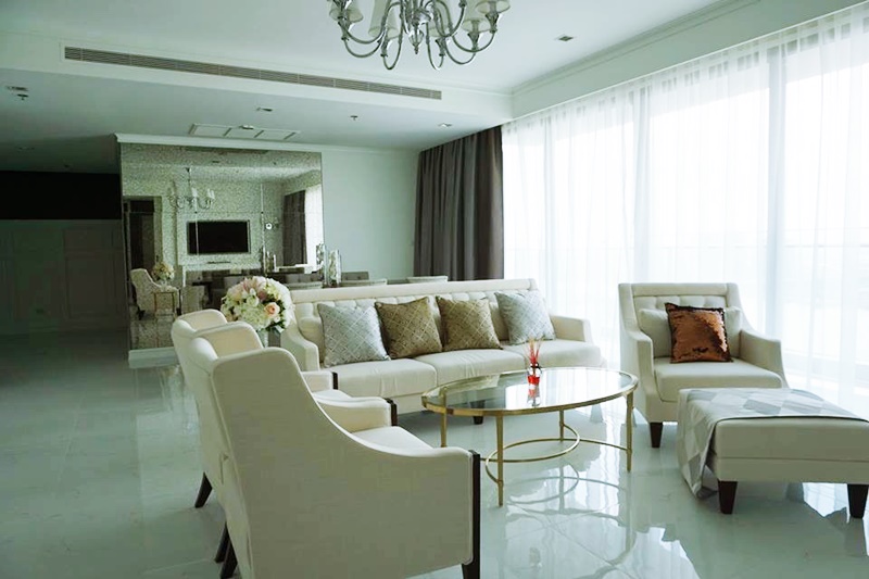 ให้เช่าคอนโด สตาร์ วิว พื้นที่ 160 ตรม. 3 ห้องนอน เช่า 130,000 บาท/เดือน