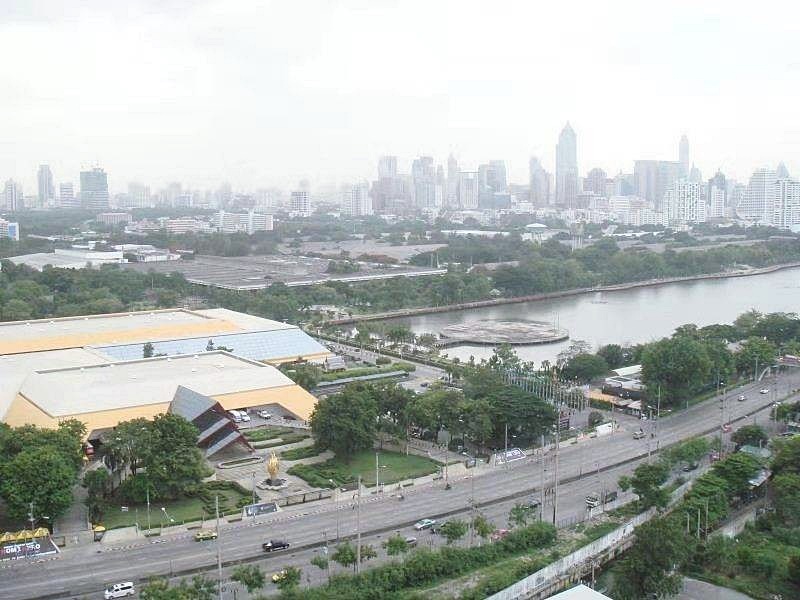 ขายคอนโด มอนเทอเรย์ เพลส พื้นที่ 72 ตร.ม. 2 ห้องนอน ขาย 6 ล้านบาท