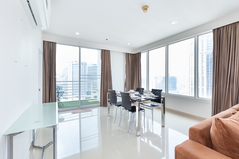 ให้เช่าคอนโด สิริ เรสซิเด้นซ์ พื้นที่ 140 ตร.ม. 3 ห้องนอน. เช่า 100,000 บ/ด