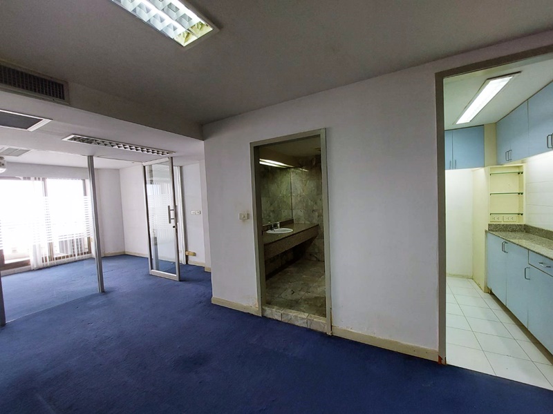 ขายคอนโด สเตท ทาวเวอร์ คอนโดมิเนียม 68 ตรม. 2 ห้องนอน ขาย 12.5 ล้านบาท