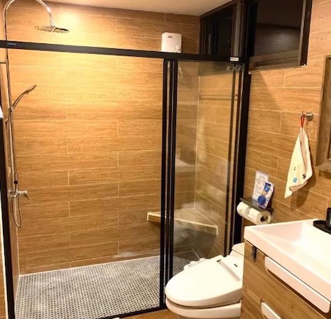 ให้เช่า เดอะ วอเตอร์ฟอร์ด พาร์ค ทองหล่อ 5 พื้นที่ 69 ตรม. 1 ห้องนอน เช่า 21,000 บ/ด