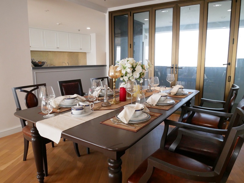 ขายคอนโด รัตนโกสินทร์ วิว แมนชั่น 283 ตร.ม. 3 ห้องนอน ขาย 30 ล้านบาท