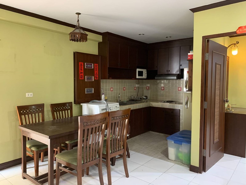 ขายคอนโด สราญใจ แมนชั่น พื้นที่ 78 ตร.ม. 2 ห้องนอน ขาย 5.7 ล้านบาท