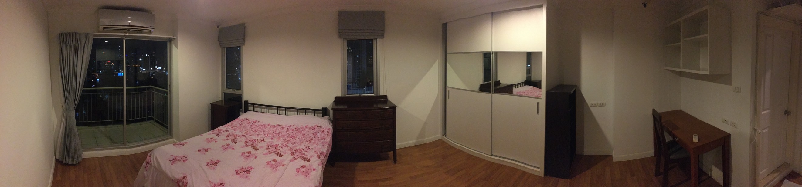 ให้เช่าคอนโด ลุมพินี เพลส พระราม 9 พื้นที่ 70 ตร.ม. 2 ห้องนอน เช่า 26,000 บ/ด