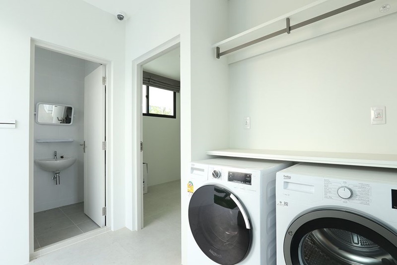 ให้เช่าบ้านเดี่ยว 2 ชั้น ย่านสะพานสูง 111 ตรว. 4 ห้องนอน เช่า 320,000 บาท/เดือน