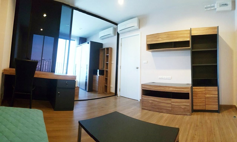 ให้เช่าคอนโด เดอะ ทรี อินเตอร์เชนจ์ พื้นที่ 36 ตร.ม. 1 ห้องนอน เช่า 12,000 บ/ด