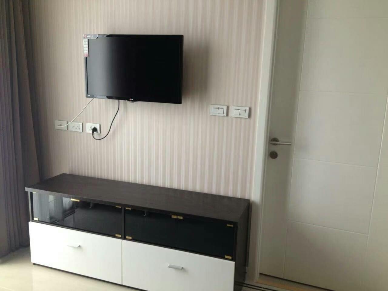 ให้เช่าคอนโด ทีซี กรีน พระราม 9 พื้นที่ 38 ตร.ม 1 ห้องนอน ราคา 15,000 บาท/เดือน