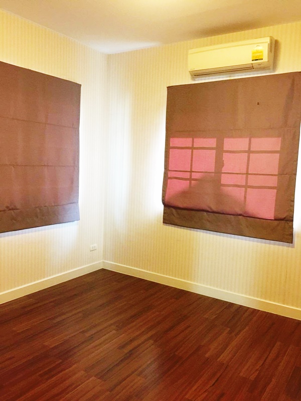 ขายบ้านเดี่ยว 2 ชั้น ย่านรามอินทรา พื้นที่ 61.5 ตารางวา ขาย 6.5 ล้านบาท