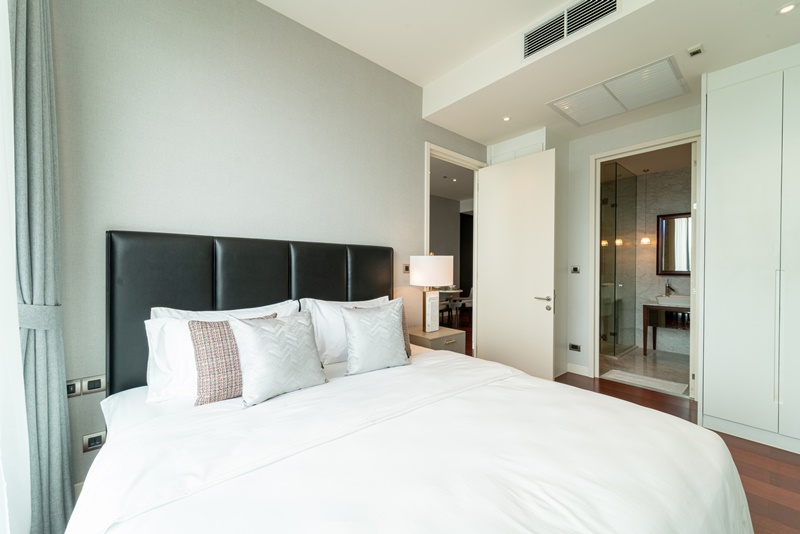 ให้เช่าคอนโด คุณ บาย ยู พื้นที่ 49.75 ตร.ม. 1 ห้องนอน ให้เช่า 70,000 บ/ด