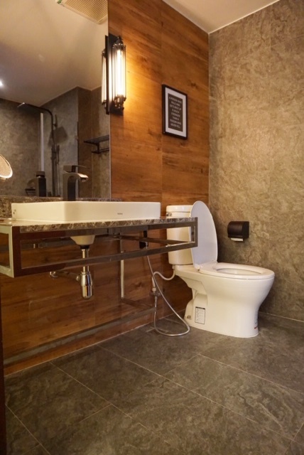 ให้เช่าคอนโด ควอด สีลม พื้นที่ 60 ตร.ม. 1 ห้องนอน เช่า 35,000 บ/ด