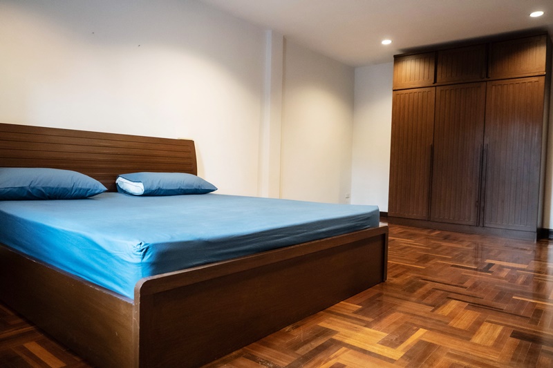 ให้เช่าทาวน์เฮ้าส์ 3ชั้น ย่านพร้อมพงษ์ พื้นที่ 21 ตรว. 4 ห้องนอน เช่า 50,000 บ/ด