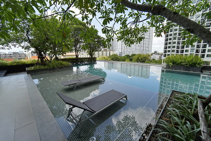 ขายคอนโด ยู ดีไลท์ @ อ่อนนุช สเตชั่น พื้นที่ 30 ตร.ม. 1 ห้องนอน ขาย 2.75 ล้านบาท