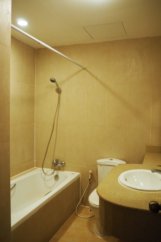 ให้เช่าคอนโด นาการะ แมนชั่น พื้นที่ 200 ตร.ม. 3 ห้องนอน เช่า 60,000 บ/ด