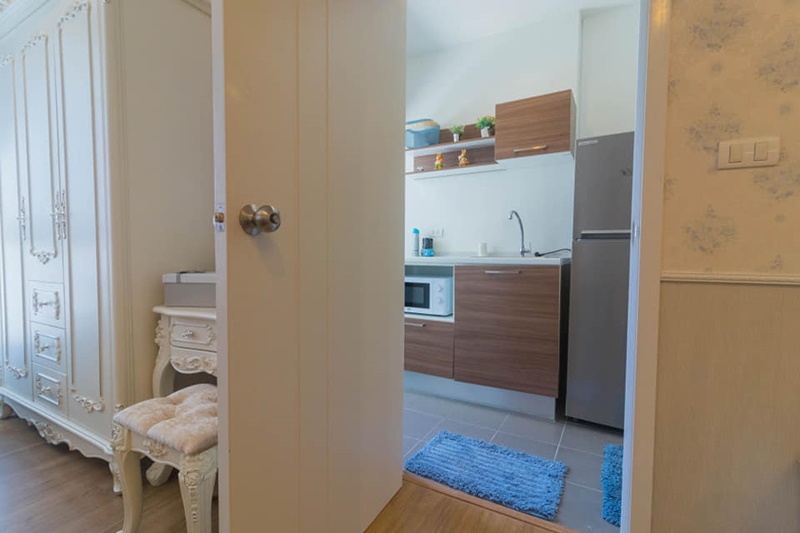 ให้เช่าคอนโด เดอะ ทรี อินเตอร์เชนจ์ พื้นที่ 29.5 ตร.ม. สตูดิโอ เช่า 12,000 บ/ด