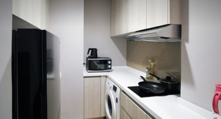 ขายคอนโด เดอะ ลุมพินี 24 พื้นที่ 55 ตร.ม. 2 ห้องนอน ขาย 10.2 ล้านบาท