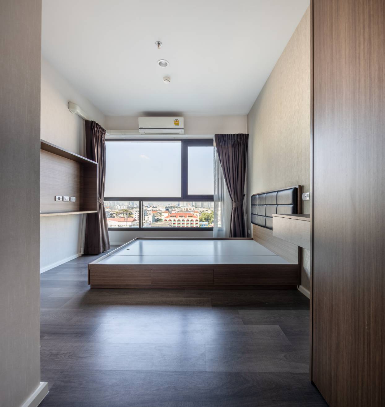 ขาย คอนโด เดอะ สเตจ เตาปูน อินเตอร์เชนจ์ พื้นที่ 35 ตร.ม. 1 ห้องนอน วิวสระ วิวแม่น้ำ