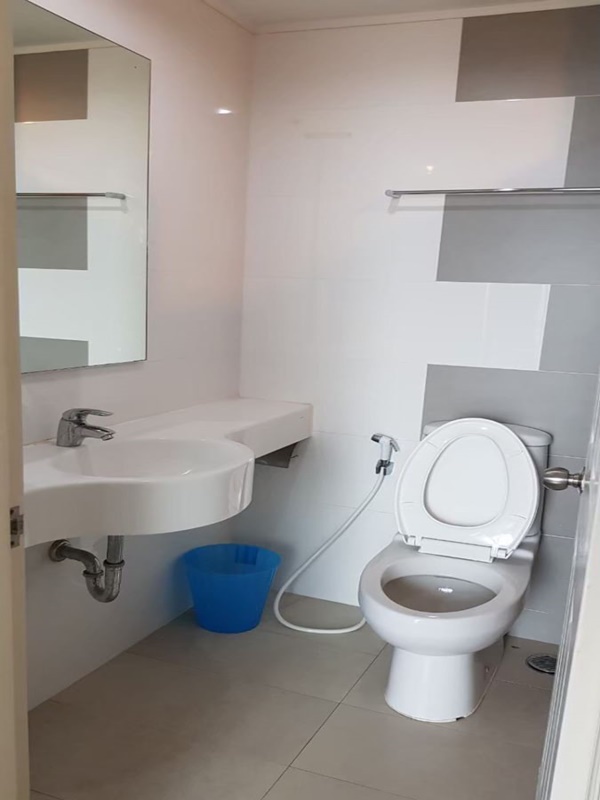 ให้เช่าคอนโด ลุมพินี เพลส พระราม 4-กล้วยน้ำไท 28.5 ตร. ม. 1 ห้องนอน เช่า 10,000 บ/ด